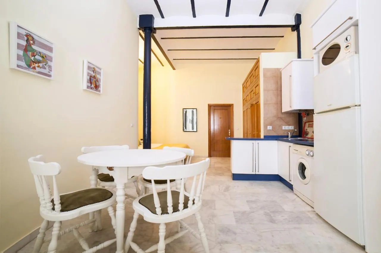 Alohamundi Valvanera Seville